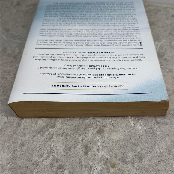 Between Two Kingdoms by Suleika Jaouad - Hardcover - Picture 5 of 7